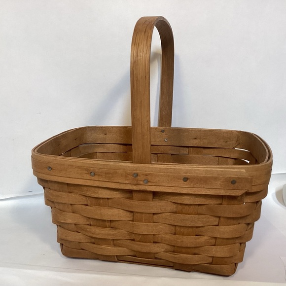 Vintage 80s Longaberger basket - Picture 1 of 10